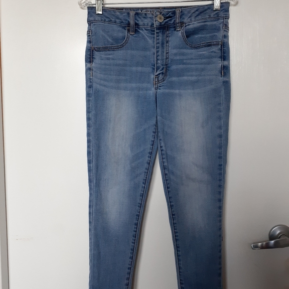 American Eagle Outfitters Denim - American Eagle super stretch blue denim jeans